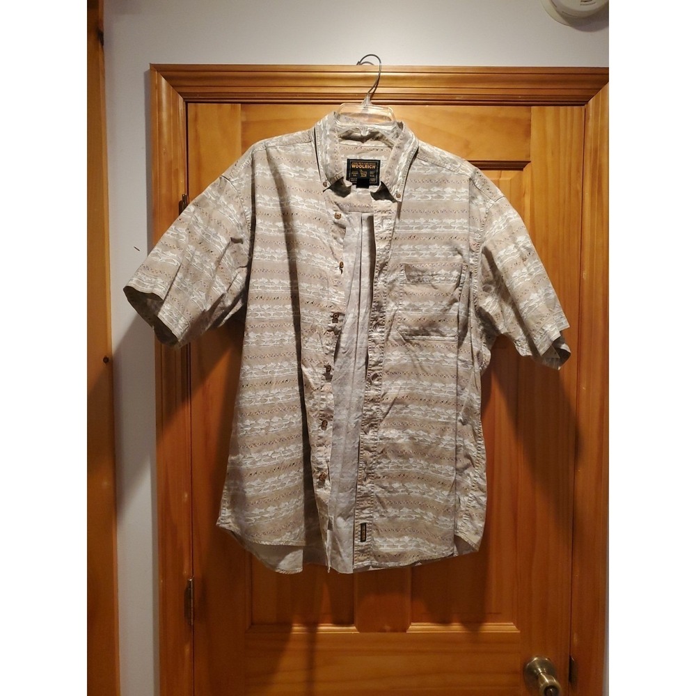Vintage WOOLRICH‎ SHORT SLEEVE BUTTON DOWN STONE HORIZONTAL FISH SHIRT MENS XL
